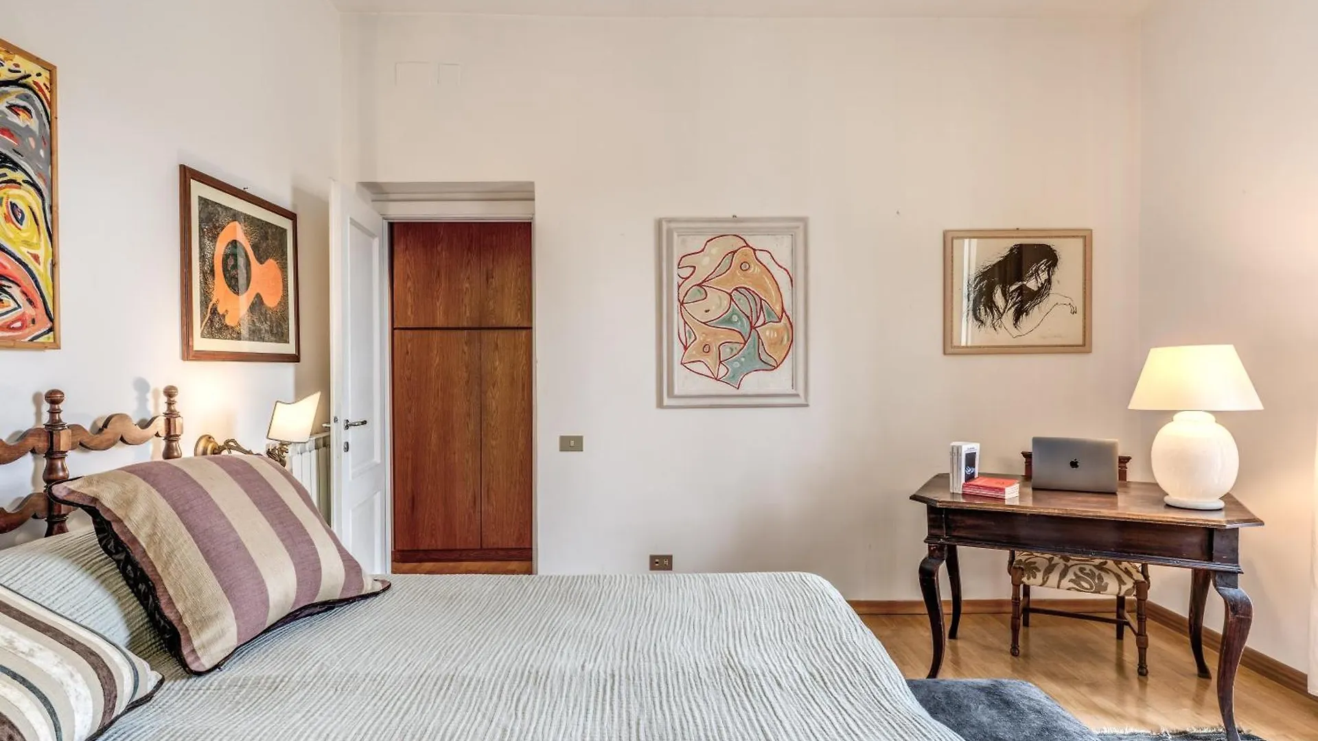 Monti View By Rental In روما شقة