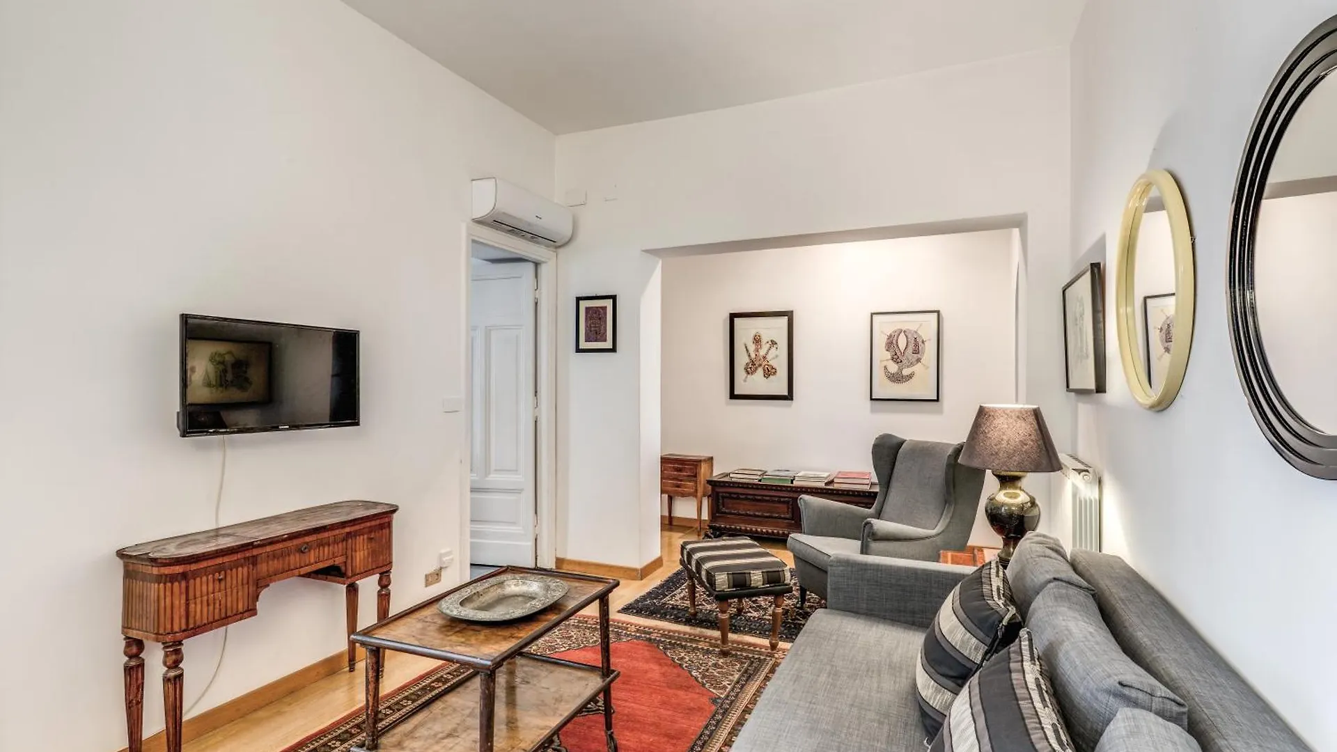 Monti View By Rental In روما إيطاليا